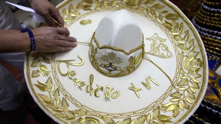 mexicanhat_papalvisit_0316